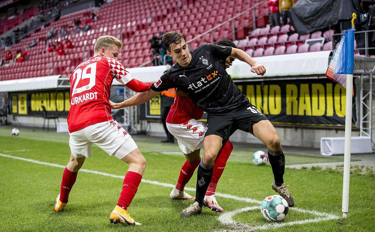 柏林联队主场获胜,实力逐渐显露 柏林联队主场获胜,实力逐渐显露