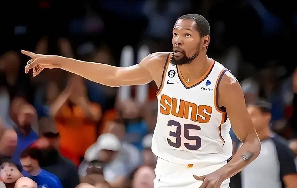 关于杜兰特回归赛场,回归赛场首场状态亮眼,西班牙队观众沸腾!的信息 关于杜兰特回归赛场,回归赛场首场状态亮眼,西班牙队观众沸腾!的信息